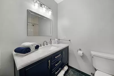 922 N Wood Street #2, Chicago, IL 60622 - Photo 12
