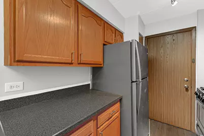 10430 Ridgeland Avenue #6, Chicago Ridge, IL 60415 - Photo 6