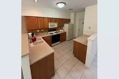1045 Woodview Court, Aurora, IL 60502 - Photo 6