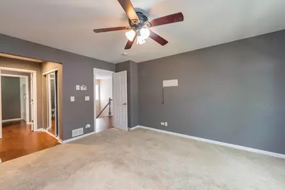 2896 Falling Waters Lane, Lindenhurst, IL 60046 - Photo 14