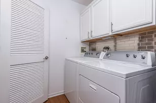 2896 Falling Waters Ln, Lindenhurst, IL 60046 - Photo 12