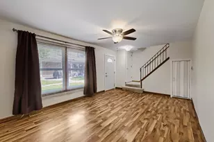 7604 Bristol Ln, Hanover Park, IL 60133 - Photo 2