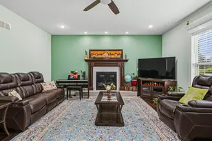 311 Bradford Ave, Savoy, IL 61874 - Photo 22