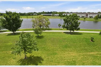 311 Bradford Avenue, Savoy, IL 61874 - Photo 8