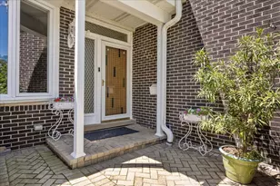 7615 Arcadia St, Morton Grove, IL 60053 - Photo 2