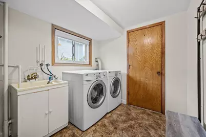 7615 Arcadia Street, Morton Grove, IL 60053 - Photo 24