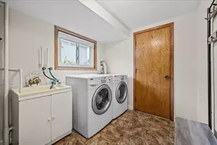 7615 Arcadia St, Morton Grove, IL 60053 - Photo 24