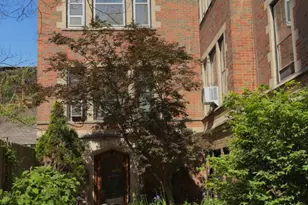 5618 S Blackstone Ave, Chicago, IL 60637 - Photo 2