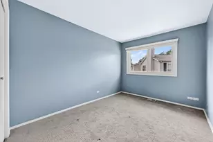 1914 N Alpine Dr, Glendale Heights, IL 60139 - Photo 16