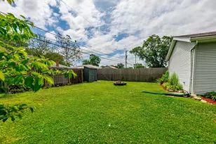 8737 S 51st Ave, Oak Lawn, IL 60453 - Photo 26
