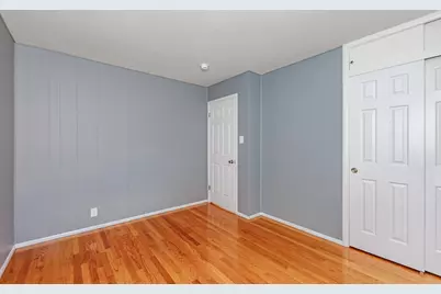 8737 S 51st Avenue, Oak Lawn, IL 60453 - Photo 18