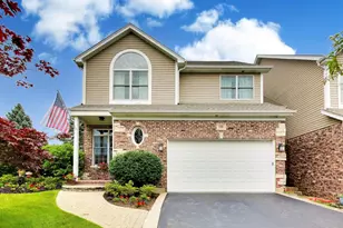 1281 S Falcon Dr, Palatine, IL 60067 - Photo 1
