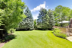1281 S Falcon Dr, Palatine, IL 60067 - Photo 38