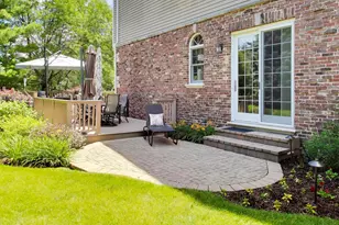 1281 S Falcon Dr, Palatine, IL 60067 - Photo 36