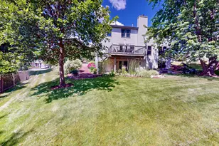 845 Red Barn Ln, Elgin, IL 60124 - Photo 42