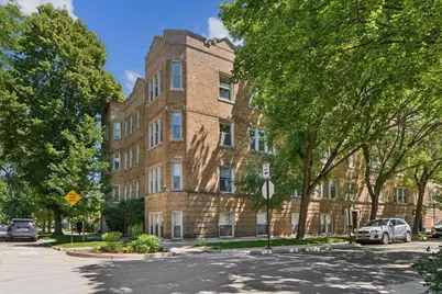 2152 W Ainslie Street #D2, Chicago, IL 60625 - Photo 2