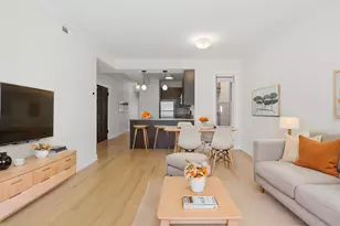 2152 W Ainslie St, Chicago, IL 60625 - Photo 4