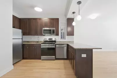 2152 W Ainslie Street #D2, Chicago, IL 60625 - Photo 6