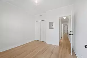 2152 W Ainslie St, Chicago, IL 60625 - Photo 16