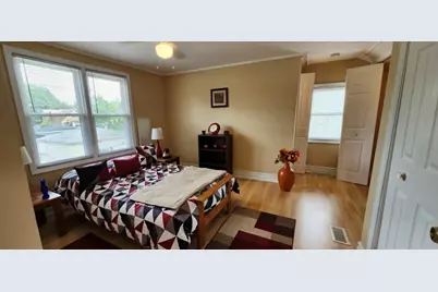 231 S Mason Street, Bensenville, IL 60106 - Photo 14