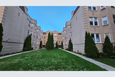 6545 N Francisco Avenue #2B, Chicago, IL 60645 - Photo 1