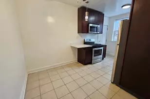 6545 N Francisco Ave, Chicago, IL 60645 - Photo 10