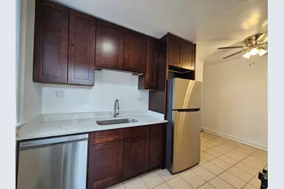 6545 N Francisco Avenue #2B, Chicago, IL 60645 - Photo 8