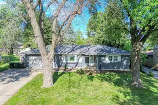 22557 S Carrie Ave, Channahon, IL 60410 - Photo 4
