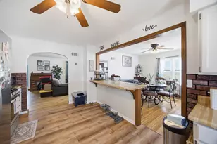 209 S Broadway, Hoffman, IL 62250 - Photo 12