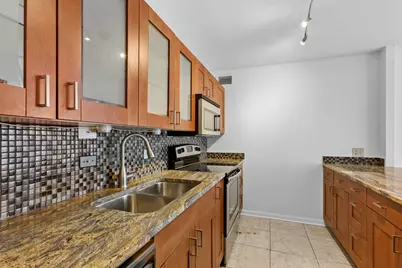222 E Pearson Street #2408, Chicago, IL 60611 - Photo 6