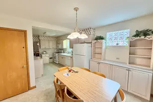6214 N Karlov Ave, Chicago, IL 60646 - Photo 14