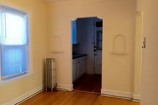 3746 W Irving Park Rd, Chicago, IL 60618 - Photo 6