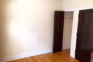 3746 W Irving Park Rd, Chicago, IL 60618 - Photo 12