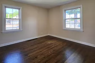 4263 W Nelson St, Chicago, IL 60641 - Photo 4