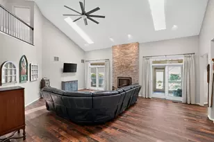 21896 W Vernon Ridge Dr, Ivanhoe, IL 60060 - Photo 10