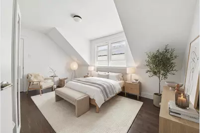 2446 W Pensacola Avenue, Chicago, IL 60618 - Photo 18