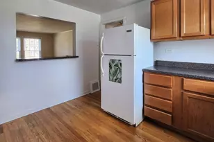 4231 W Nelson St, Chicago, IL 60641 - Photo 2
