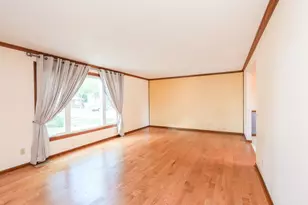778 Woodstock Ln, Bourbonnais, IL 60914 - Photo 22