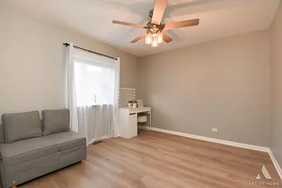 902 Ashley Court, Westmont, IL 60559 - Photo 12