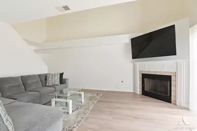 902 Ashley Court, Westmont, IL 60559 - Photo 10