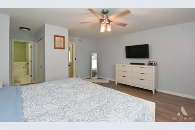 902 Ashley Court, Westmont, IL 60559 - Photo 18