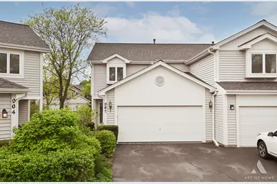 902 Ashley Court, Westmont, IL 60559 - Photo 2