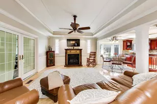 617 Nordic Ct, Libertyville, IL 60048 - Photo 6