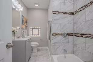 7952 S Elizabeth St, Chicago, IL 60620 - Photo 20