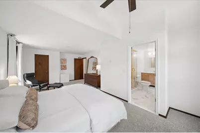 925 Manchester Street, Naperville, IL 60563 - Photo 14
