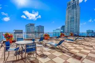 401 E Ontario St, Chicago, IL 60611 - Photo 14