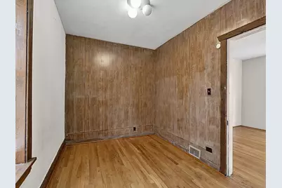 4935 W Henderson Street, Chicago, IL 60641 - Photo 8