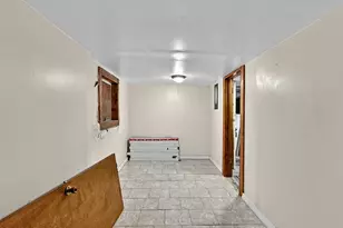 4935 W Henderson St, Chicago, IL 60641 - Photo 30