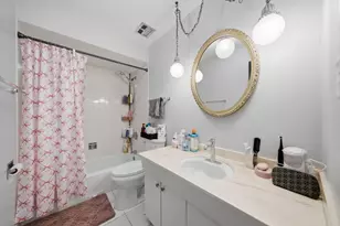 4042 Trafalgar Ln, Oak Lawn, IL 60453 - Photo 20