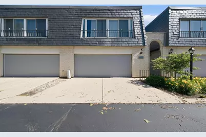 4042 Trafalgar Lane #4042, Oak Lawn, IL 60453 - Photo 1